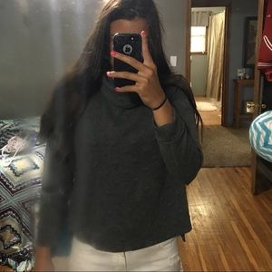 Dot turtle neck sweater.